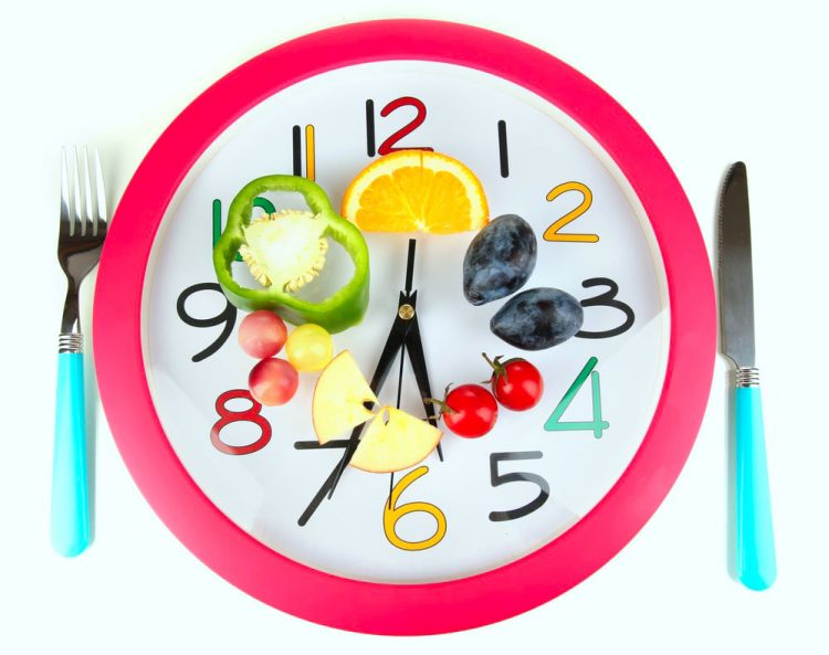 رابطه ساعت غذا خوردن با کاهش وزن