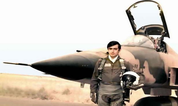 دو نیمه کردن پیکر خلبان گیلانی به دستور صدام/ شهیدی که صادرات نفت عراق را به صفر رساند+ فیلم