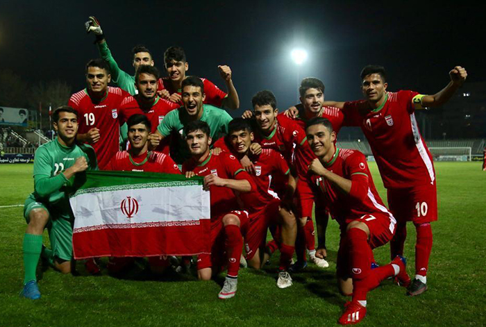 گلم برابر “امارات” را به مربی ام تقدیم می کنم/ برای شاد کردن دل مردم و اهتزاز پرچم ایران نیاز به حمایت داریم