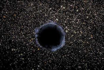 آیا ممکن است کل کیهان، یک سیاهچالۀ پنج بُعدی باشد؟
