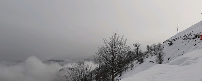 جولان سرما در روزهای آخر فصل خزان/ بارش برف در برخی مناطق کوهستانی گیلان