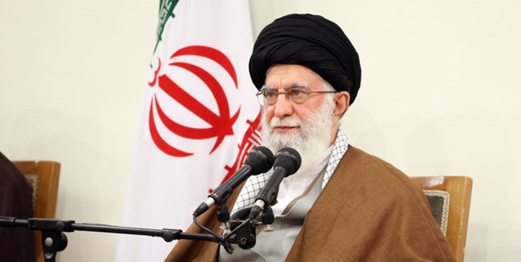 رهبر انقلاب: ایستادگی ملت ایران آمریکا را عصبانی کرده و برای دنیا جذاب است