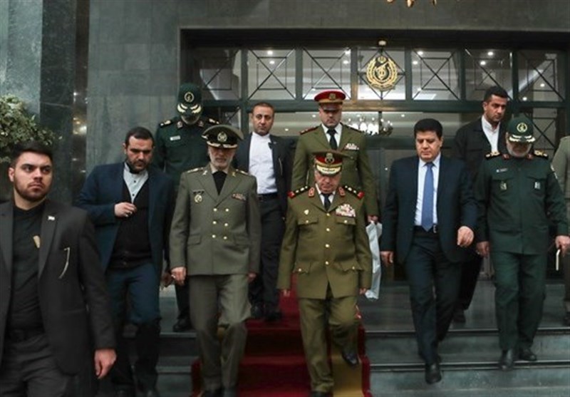 امیر حاتمی در دیدار وزیر دفاع سوریه:ترامپ با ترور سردار سلیمانی هزینه حضور آمریکا در منطقه را بالا برد