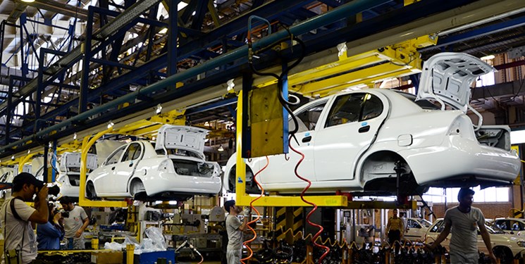 جزئیات جلسه خودرویی وزیر صنعت/ رشد دوباره قیمت‌ها و عرضه پراید ۶۵ میلیونی