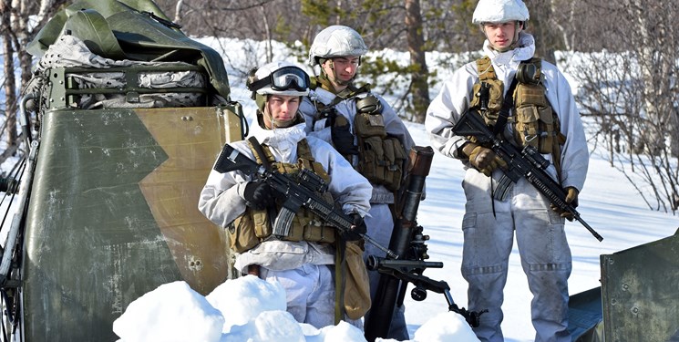 آمریکا ۲۰ هزار نظامی نزدیک مرزهای روسیه مستقر می‌کند