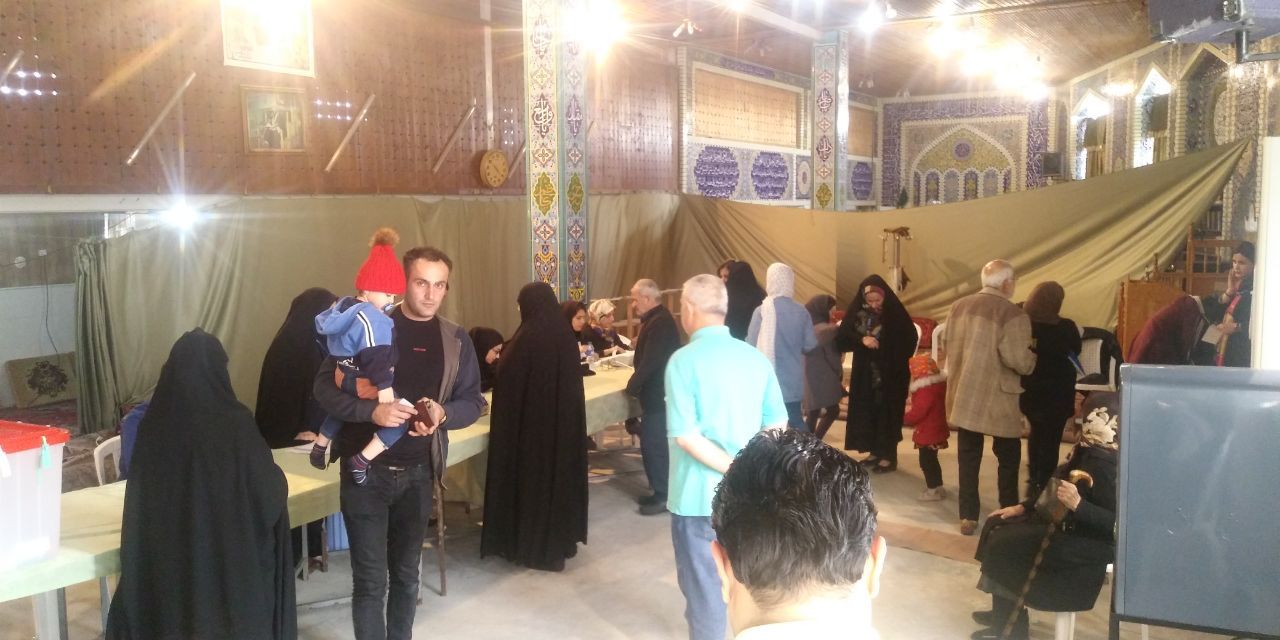 حضور مردم انزلی در انتخابات مجلس + تصاویر