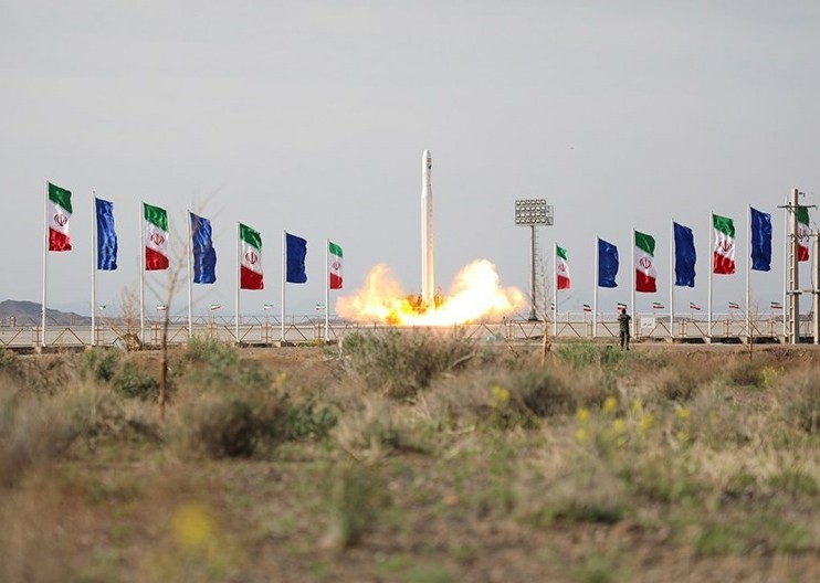 با فناوری بسیار پیشرفته ساخت اولین ماهواره نظامی ایران آشنا شوید/ فتح قله های دانش توسط دانشمندان ایرانی