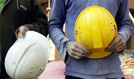 اعتراض فراکسیون کارگری مجلس به تعیین حداقل حقوق و مزایای کارگران در سال جدید