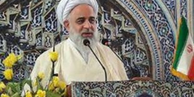 آمریکا باید بداند ملت ایران هر کاری که بخواهد انجام می‌دهد