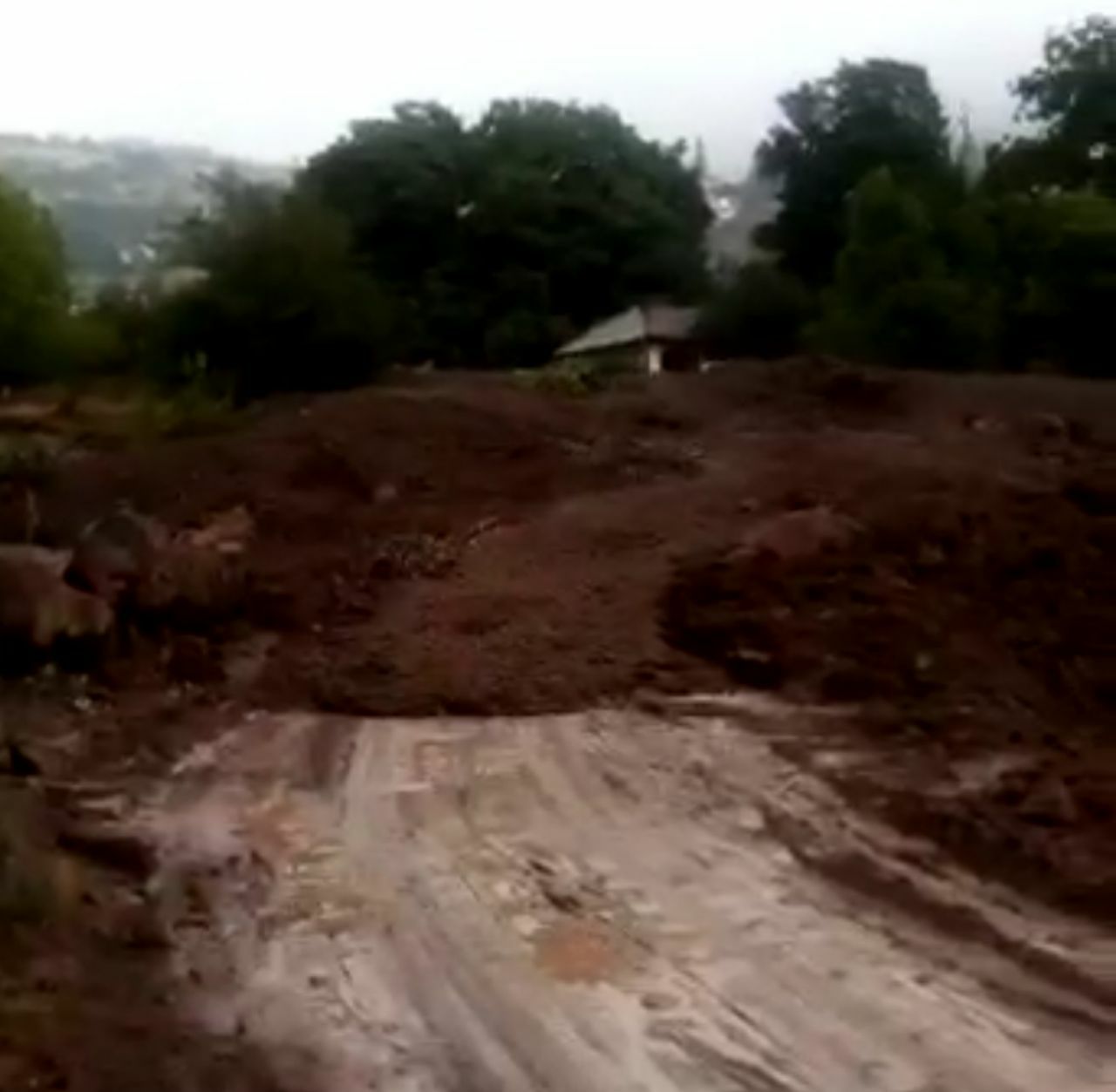 فیلمی از سیلاب وحشتناک در ییلاق تالش
