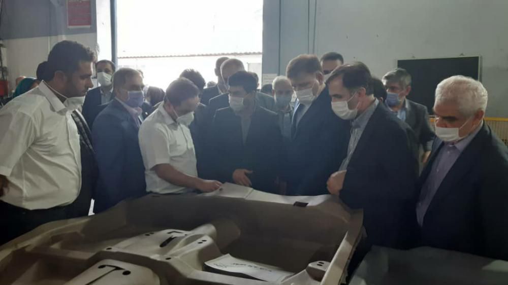 بازدید سرپرست وزارت صمت از طرح توسعه یک شرکت تولید قطعات داخلی خودرو در رشت