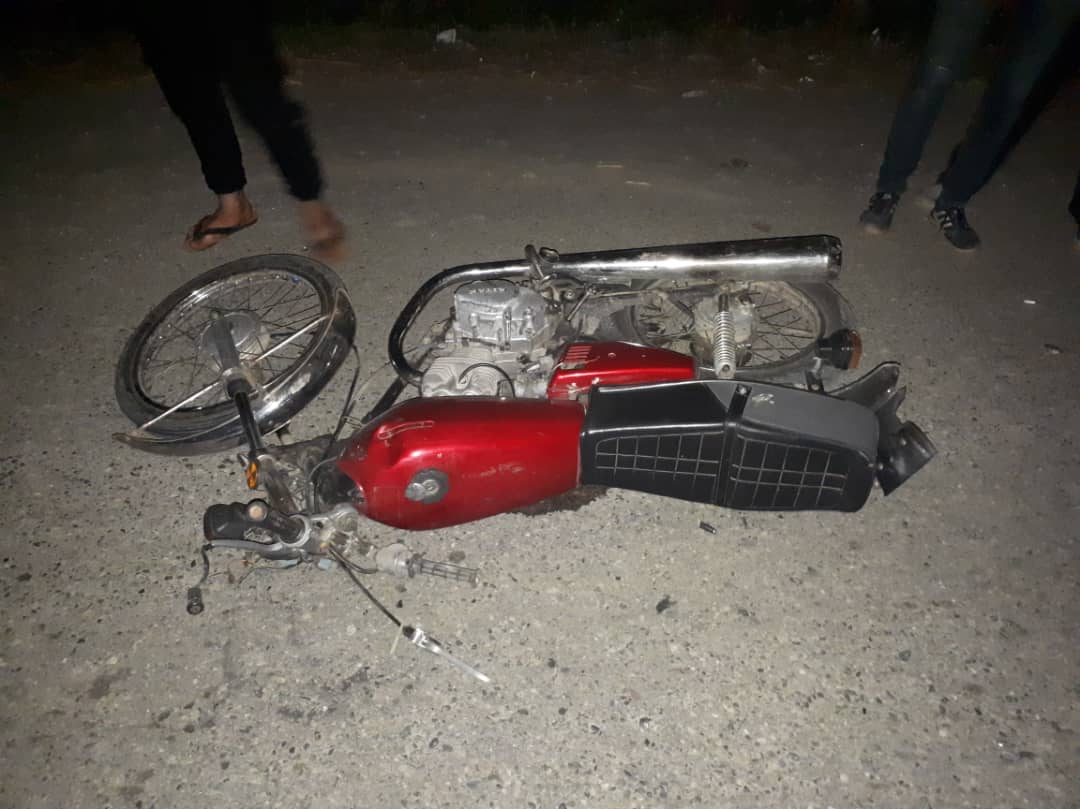 مرگ موتورسوار بر اثر بی احتیاطی در جاده رشت_قزوین