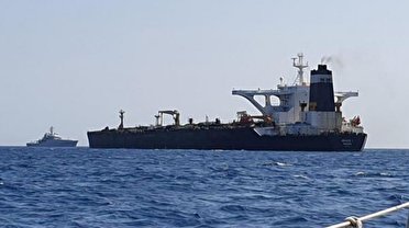 توقیف کشتی حامل ۳۰۰ هزار لیتر سوخت قاچاق در پارسیان