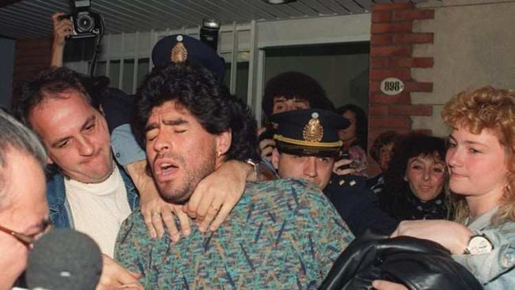 مافیا چطور ” دیگو مارادونا ” را زمین زد