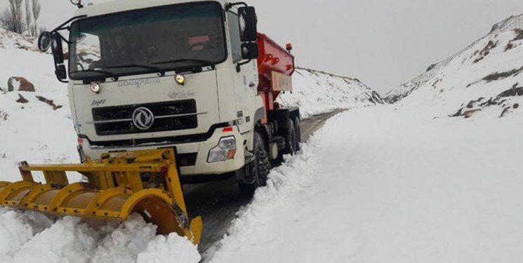 برف و باران در محورهای ۲۶ استان و انسداد ۱۳ جاده ‌کشور