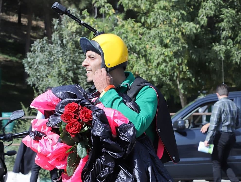 مرگ دلخراش چترباز معروف در مراسم سالگرد پلاسکو + فیلم لحظه سقوط