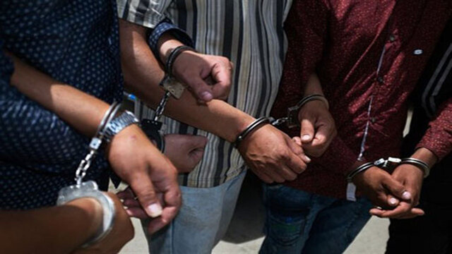 دستگیری ۴ اراذل و اوباش در رودبار