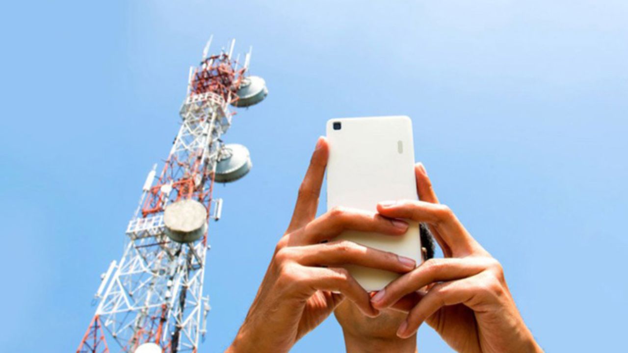 مشکل آنتن دهی اینترنت موبایل در ۳۰درصد روستاهای گیلان/ پهنای باندی که جوابگوی نیاز روز مردم نیست