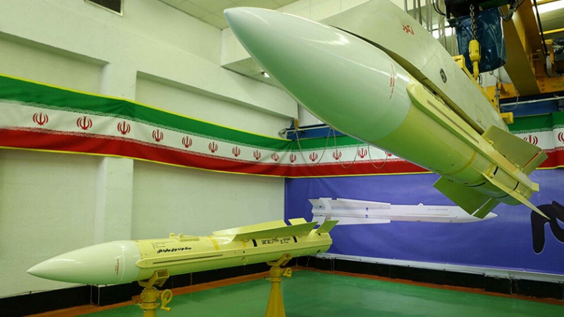 موشک هوا به هوای «فکور» محصول خلاقیت ایرانی + جزییات