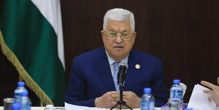 محمود عباس رسما به تعویق افتادن انتخابات فلسطین را اعلام کرد