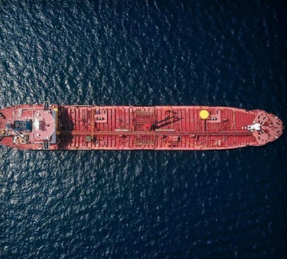 توقیف کشتی یمنی حامل سوخت توسط ائتلاف سعودی