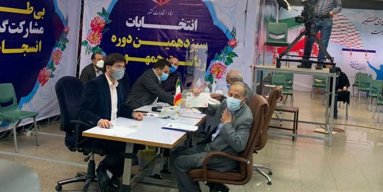 سردار «علیرضا افشار» در انتخابات ریاست‌جمهوری سیزدهم ثبت‌نام کرد