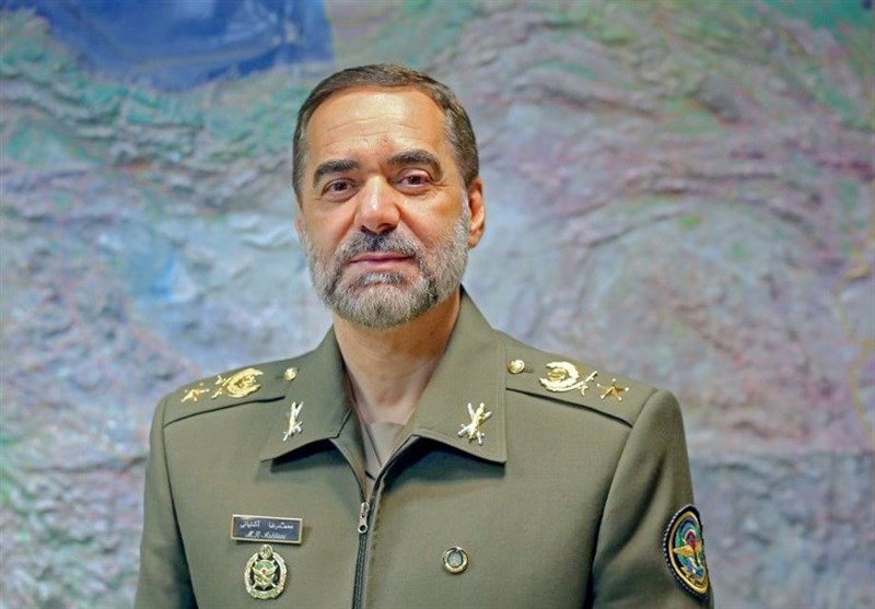 وزیر دفاع: قوی‌شدن ایران در گرو توجه به همه مؤلفه‌های اقتصادی است