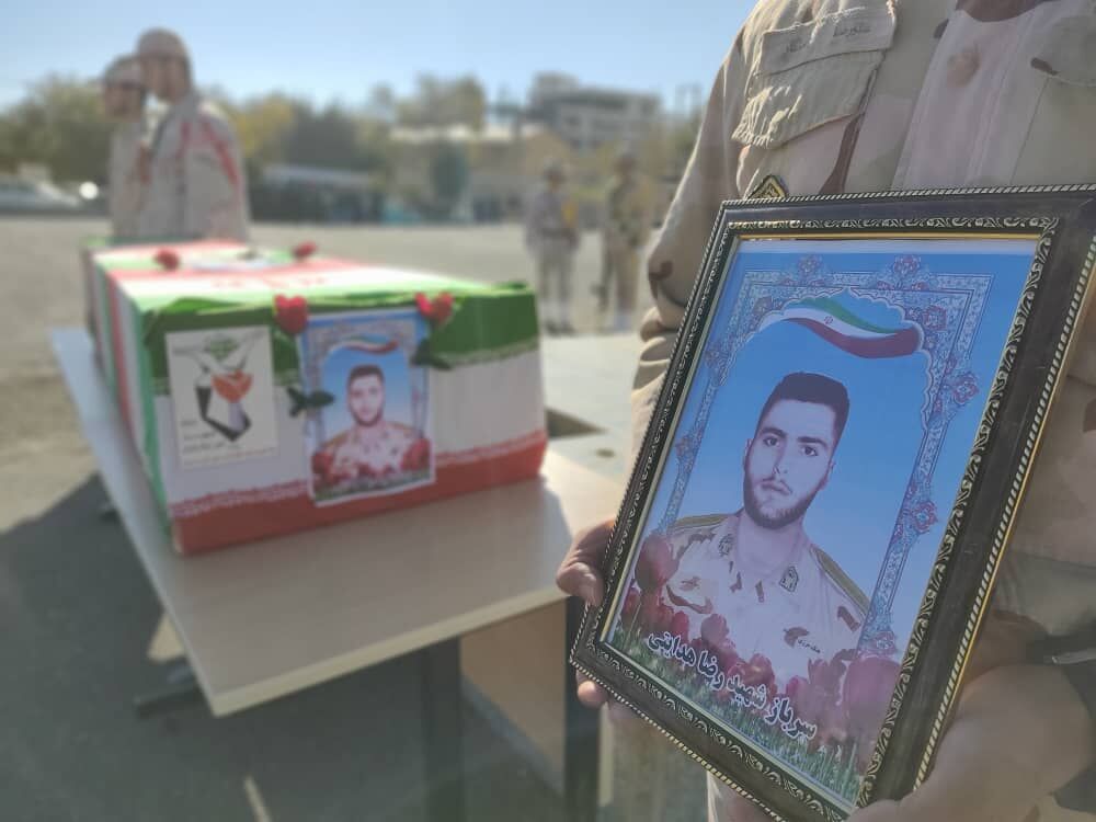 پیکر مطهر شهید سرباز مدافع امنیت در رشت تشییع شد