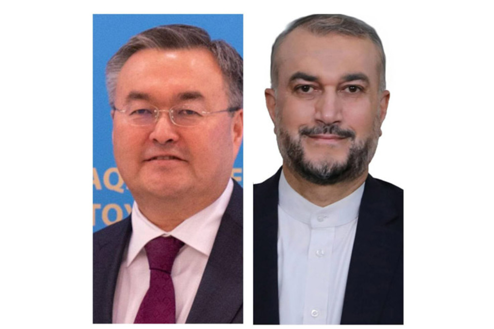 گفتگوی تلفنی وزرای امور خارجی ایران و قزاقستان