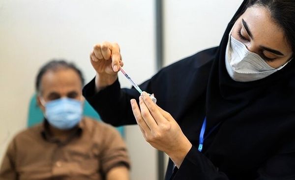 برنامه واکسیناسیون کرونا در رشت| سه‌شنبه ۲۱ دی