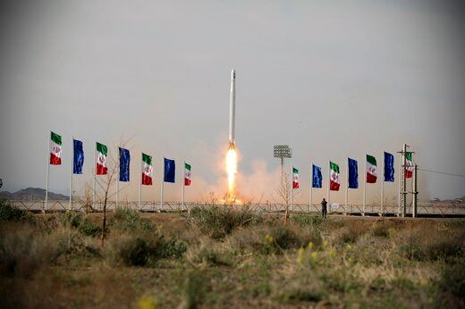 بازتاب پرتاب موفقیت‌آمیز ماهواره «نور ۲» در رسانه‌های بین‌المللی