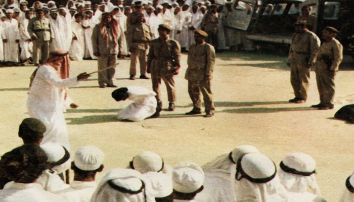 نماینده کلیمیان در مجلس: مدعیان حقوق بشر چرا در قبال گردن‌زنی گروهی در عربستان سکوت کرده‌اند؟