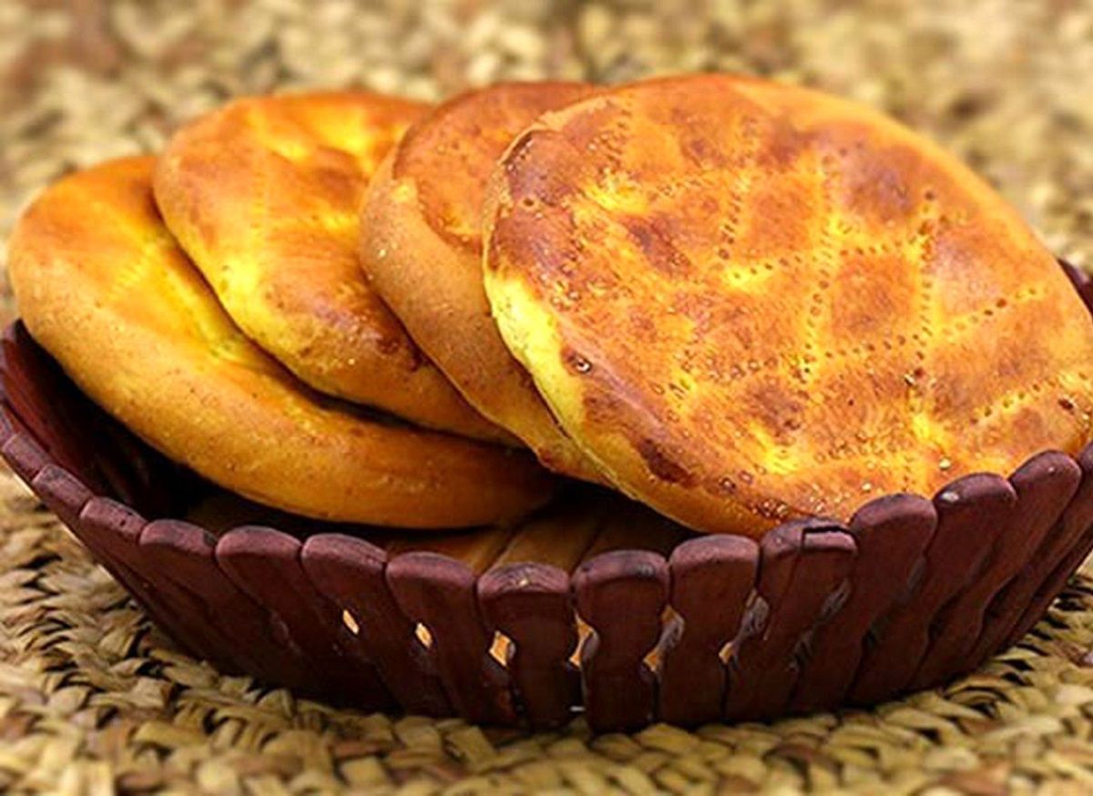 برگزاری مراسم پخت نان سنتی «فطیر چورک» در آستارا