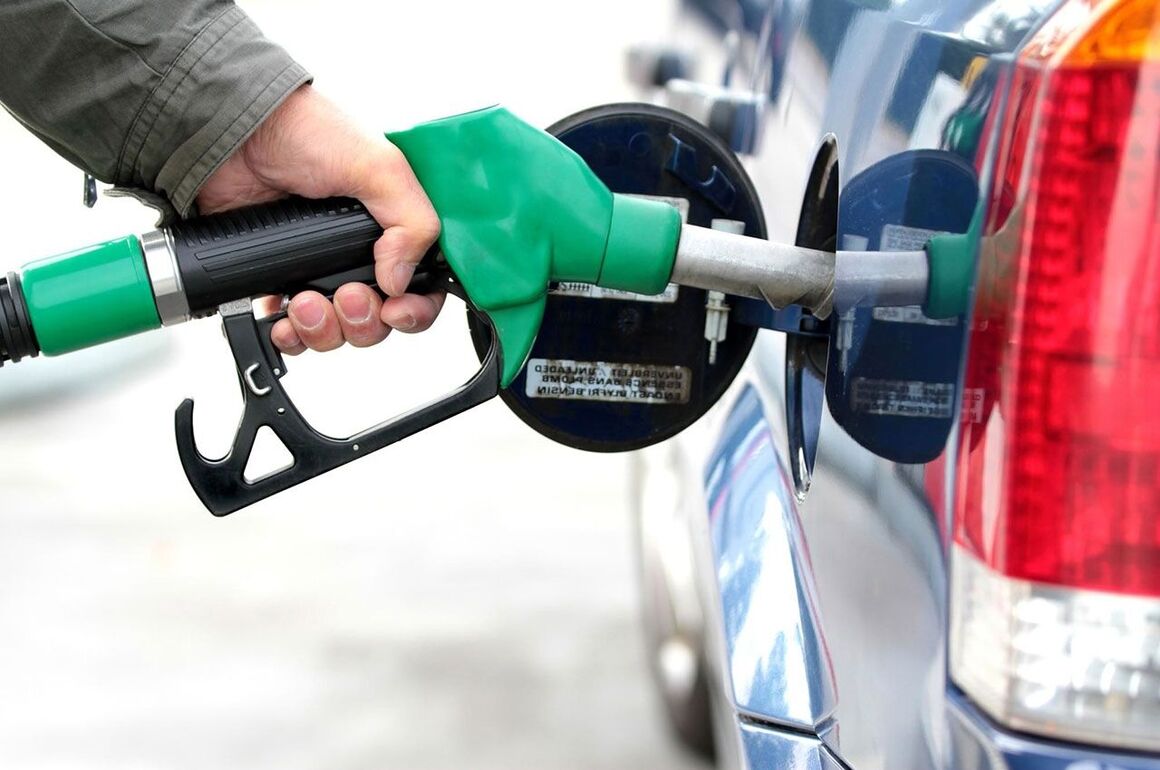 صرفه جویی بیش از ۸۰ میلیون لیتر بنزین در گیلان
