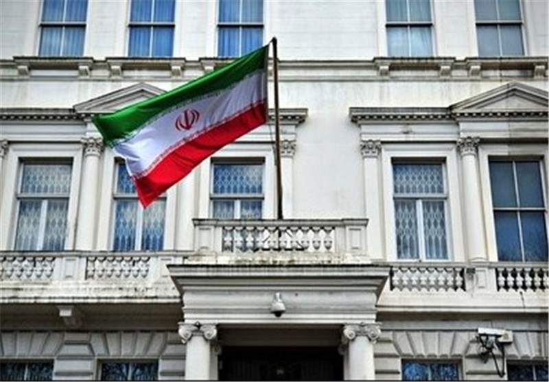 درخواست تتلو برای دریافت گذرنامه به تهران