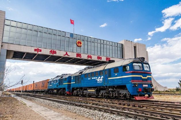 اولین قطار بین المللی باری از چین به بندرانزلی می آید