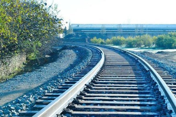 امضای توافقنامه ساخت راه آهن رشت – آستارا در هفته آینده