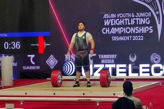 طلایی شدن وزنه‌بردار نوجوان ایرانی در رقابت‌های آسیایی