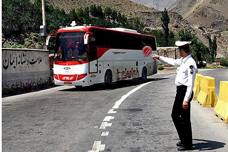 ممانعت پلیس از تردد ۶۹ گروه گردشگری و ورزشی فاقد مجوز در گیلان