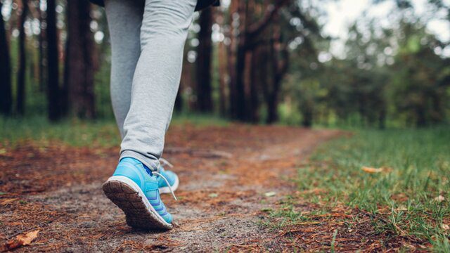 پیاده روی به کاهش استرس کمک می‌کند