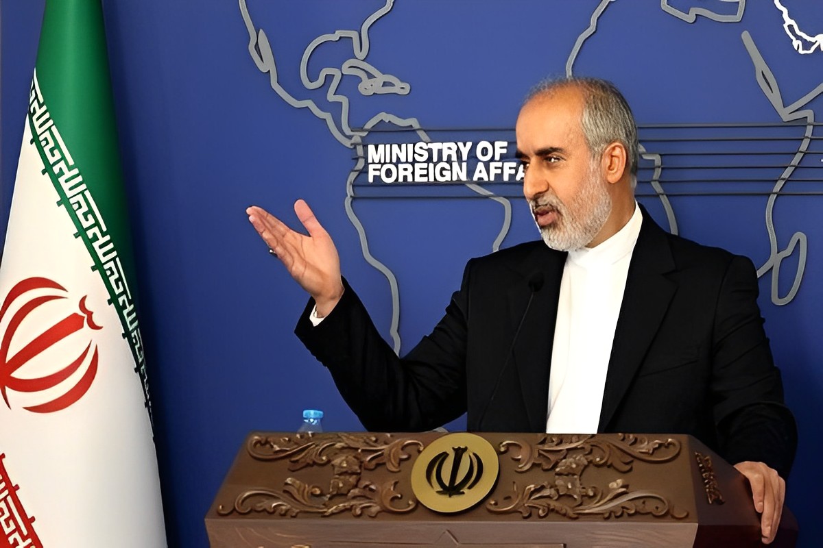 کنعانی: اجازه دخالت در امور داخلی‌مان نمی‌دهیم/ اگر انگلیس قادر به تامین امنیت سفارت ایران نیست، اعلام کند