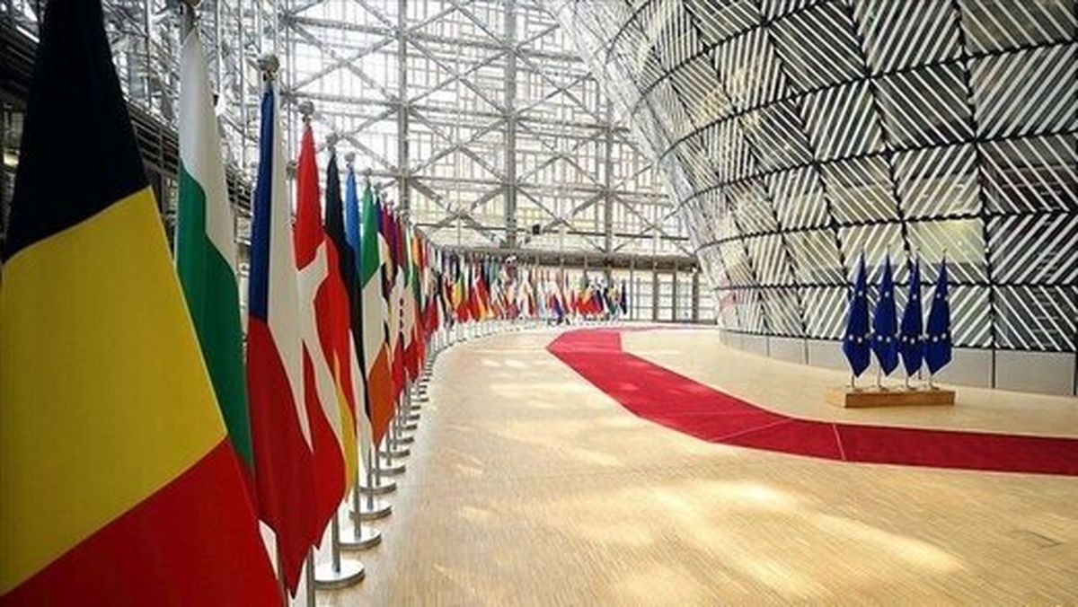 اتحادیه اروپا ۸ فرد و نهاد ایران را تحریم کرد