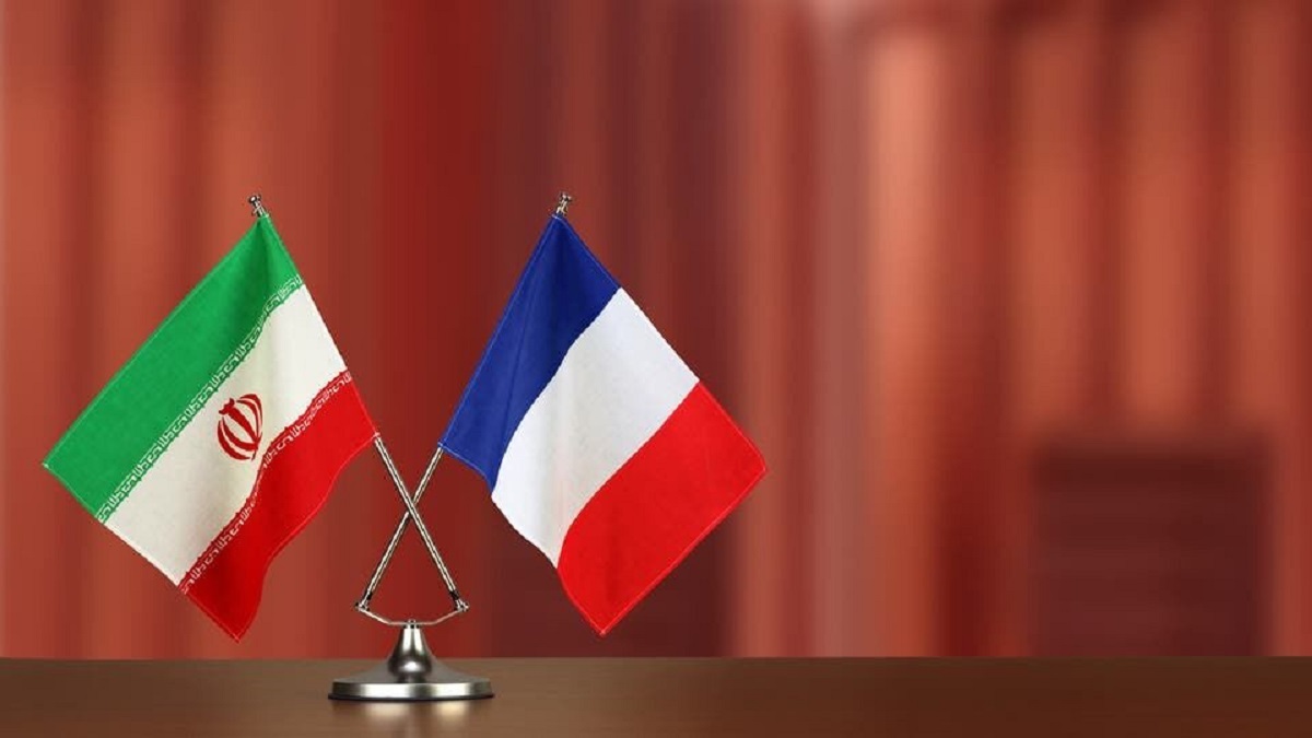 فرانسه کاردار ایران را احضار کرد