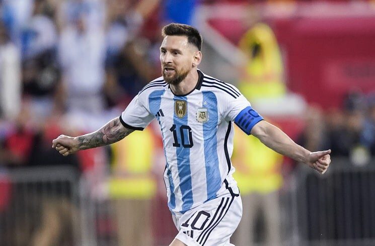 مسی برترین گلزن آرژانتین در تاریخ جام‌جهانی شد