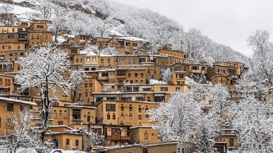 بارش برف در روستای ماسوله