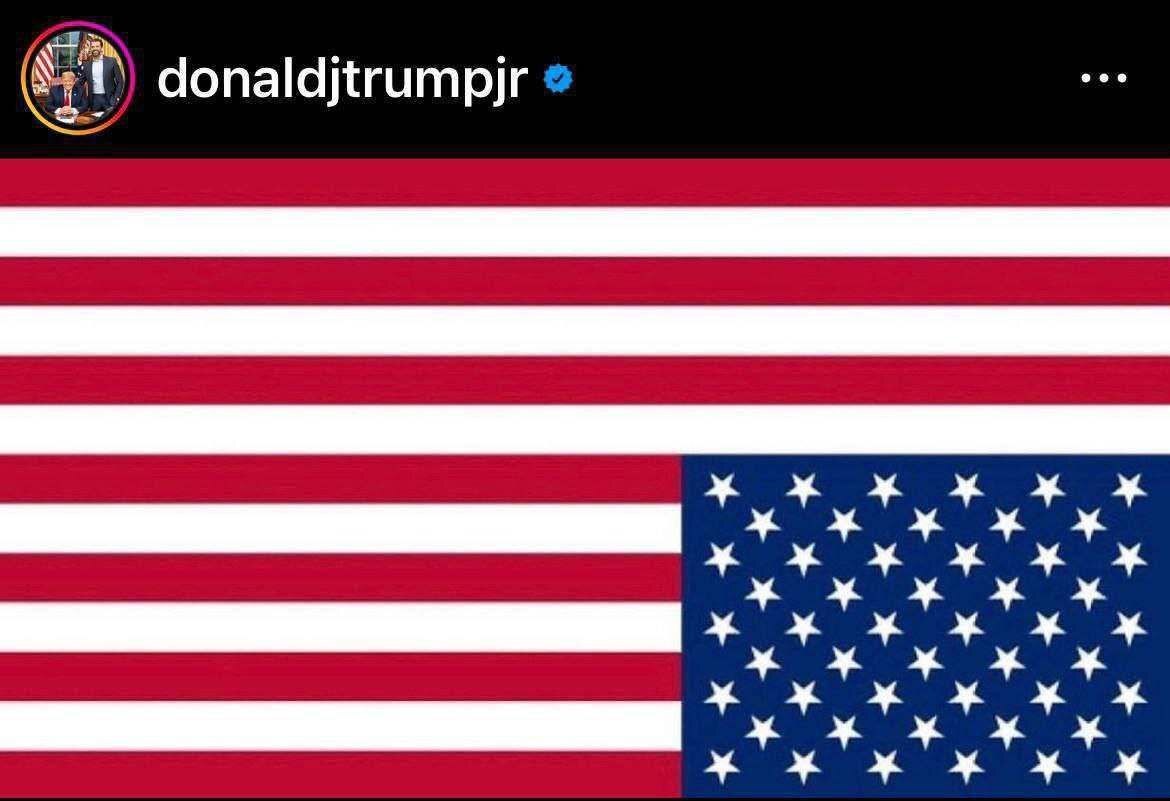 پسر ترامپ پرچم آمریکا را واژگون کرد! + عکس