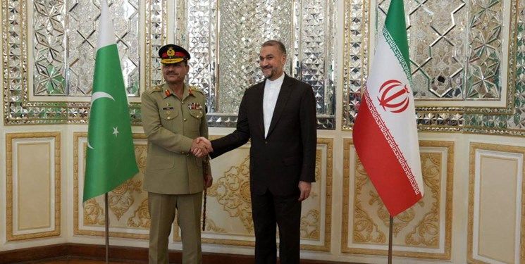 عاصم منیر با وزیرخارجه ایران در تهران دیدار کرد