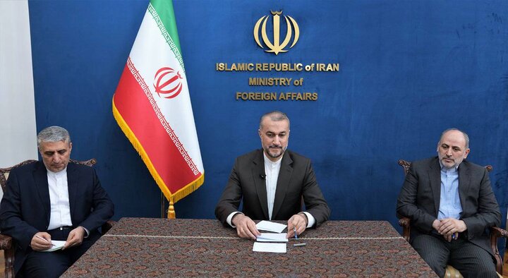 رایزنی وزرای امور خارجه ایران و ازبکستان پیرامون مسائل دوجانبه