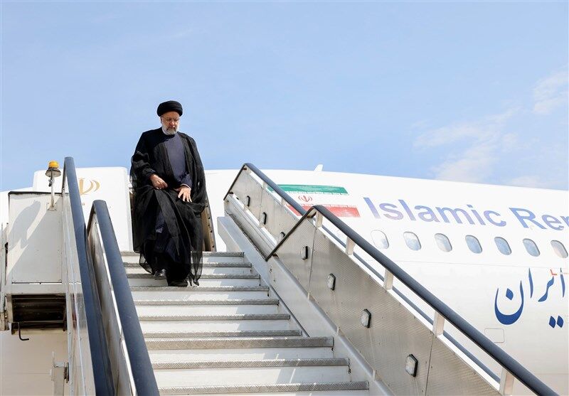 رئیس‌جمهور وارد اصفهان شد