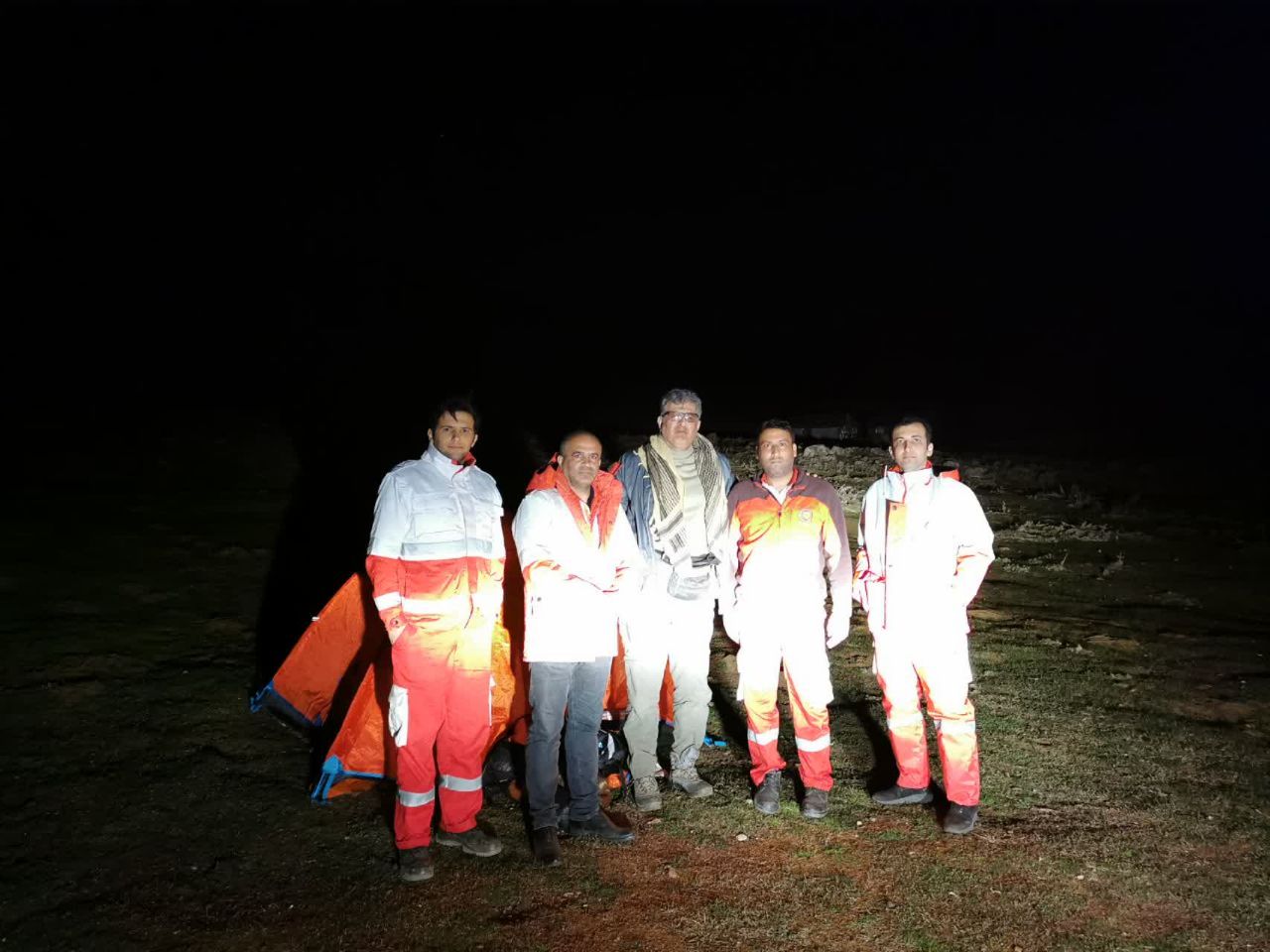 نجات کوهنورد ۵۳ساله از ارتفاعات درفک رودبار